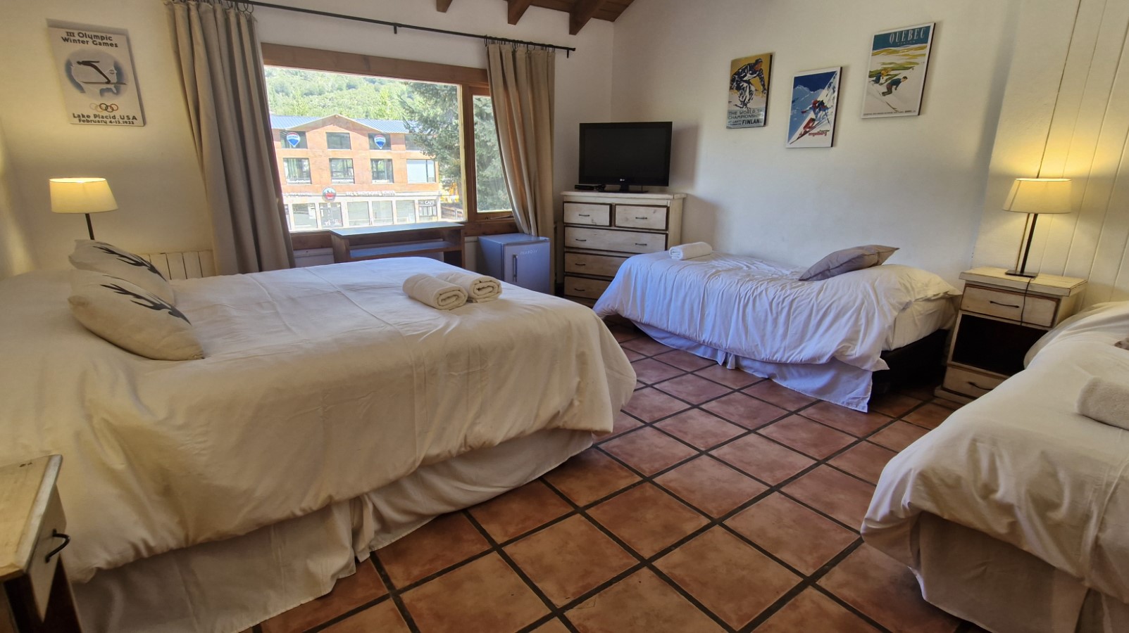 Complejo Base 41 Slider 1